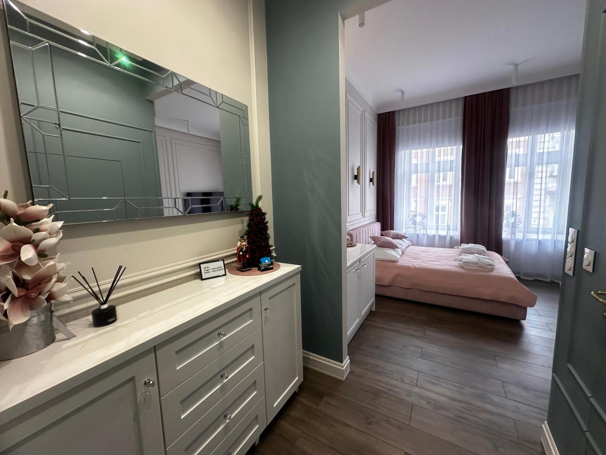Apartament Glamour Prywatne Jacuzzi Starowislna Krakow Luaran gambar