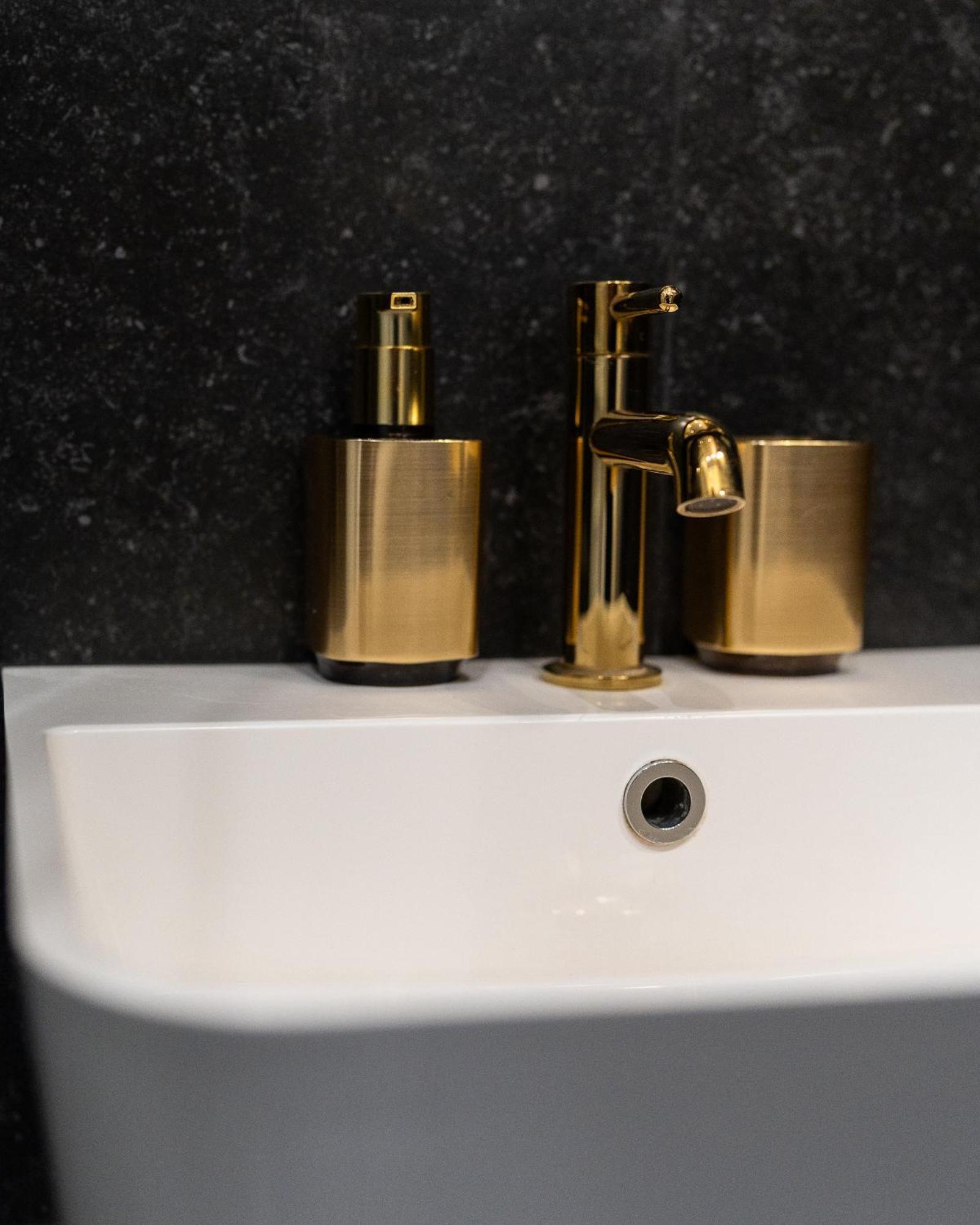 Apartament Glamour Prywatne Jacuzzi Starowislna Krakow Luaran gambar